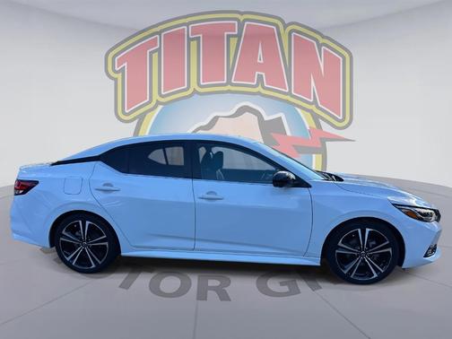 2022 Nissan Sentra SR