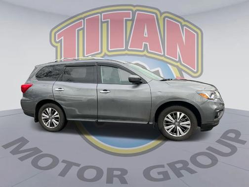 2019 Nissan Pathfinder S