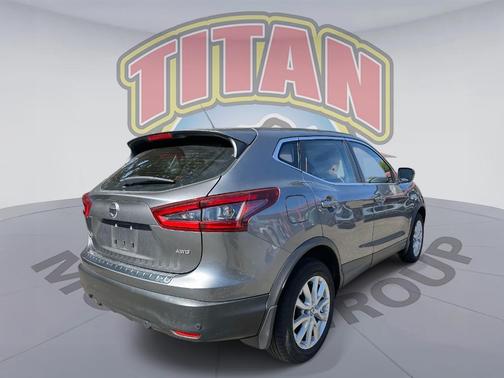 2022 Nissan Rogue Sport S