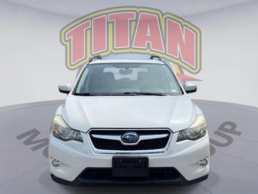 Crystal White Pearl 2015 Subaru XV Crosstrek 2.0i Limited