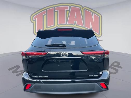 2023 Toyota Highlander XLE