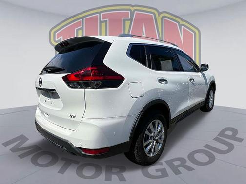 2020 Nissan Rogue SV