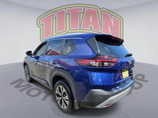 2022 Nissan Rogue SV