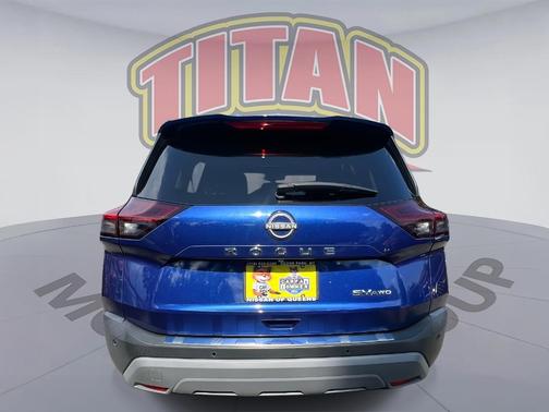 2022 Nissan Rogue SV