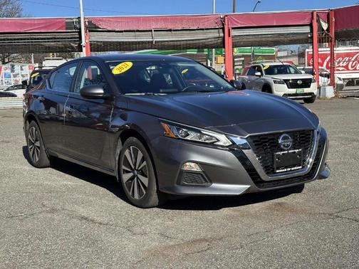 2021 Nissan Altima 2.5 SV