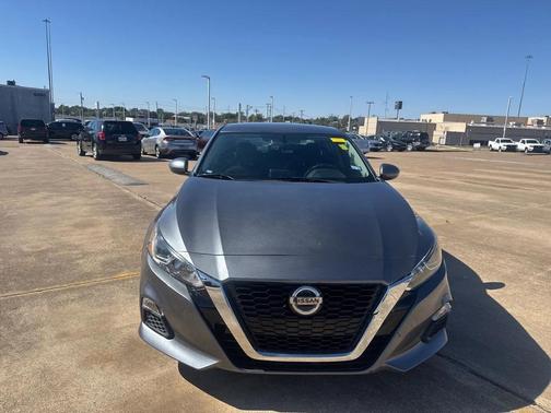 2020 Nissan Altima S FWD