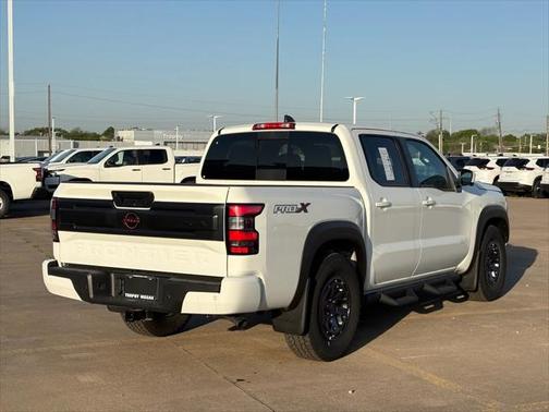 2025 Nissan Frontier PRO-X