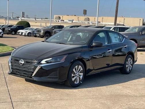 2025 Nissan Altima S FWD