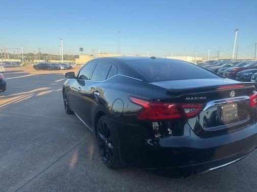 2017 Nissan Maxima 3.5 SR