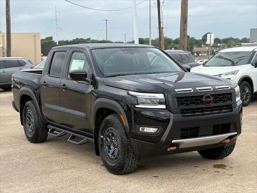 2025 Nissan Frontier PRO-X