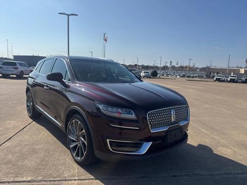 2020 Lincoln Nautilus Reserve