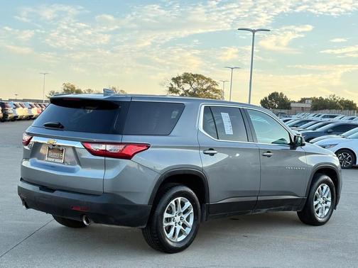 2020 Chevrolet Traverse LS