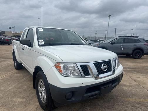 2021 Nissan Frontier S
