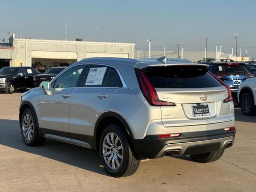 2019 Cadillac XT4 Premium Luxury