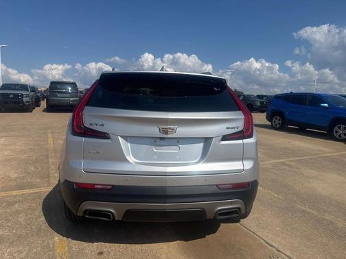 2019 Cadillac XT4 Premium Luxury
