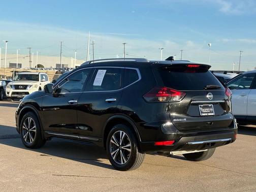 2018 Nissan Rogue SL