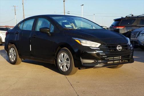 2025 Nissan Versa 1.6 S