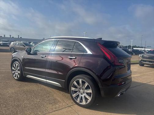 2020 Cadillac XT4 Premium Luxury