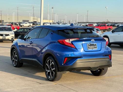 2019 Toyota C-HR XLE