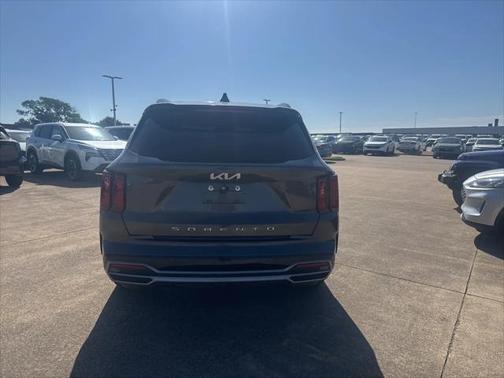 2022 Kia Sorento S