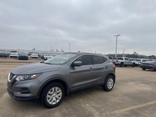 2020 Nissan Rogue Sport S