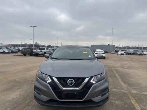 2020 Nissan Rogue Sport S
