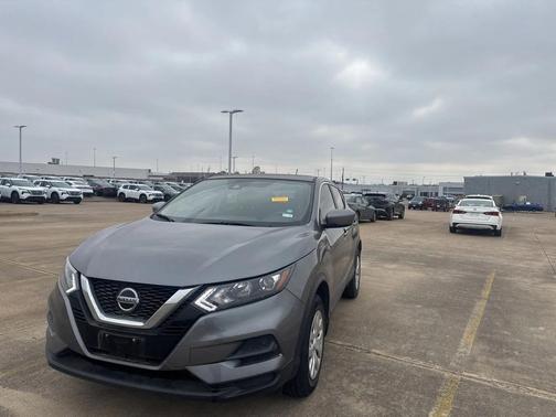 2020 Nissan Rogue Sport S