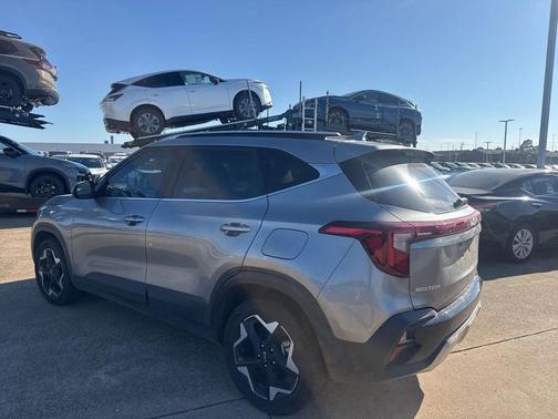 2024 Kia Seltos EX