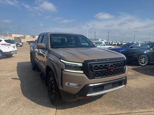 2023 Nissan Frontier PRO-X