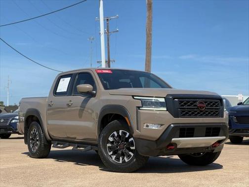 2023 Nissan Frontier PRO-X