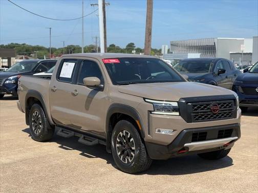 2023 Nissan Frontier PRO-X