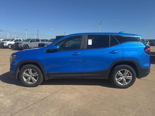 2024 GMC Terrain SLE