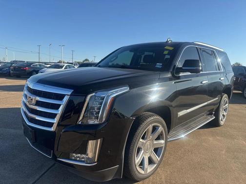 2018 Cadillac Escalade Luxury