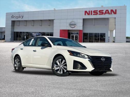 2025 Nissan Altima S FWD