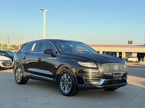 2020 Lincoln Nautilus Reserve