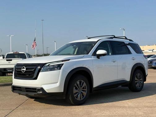 2025 Nissan Pathfinder SV FWD