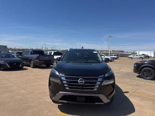 2026 Nissan Rogue SL