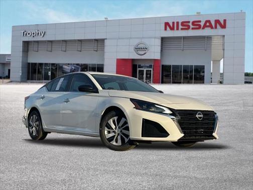 2025 Nissan Altima S FWD