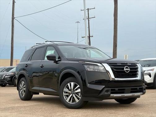 2025 Nissan Pathfinder SL FWD