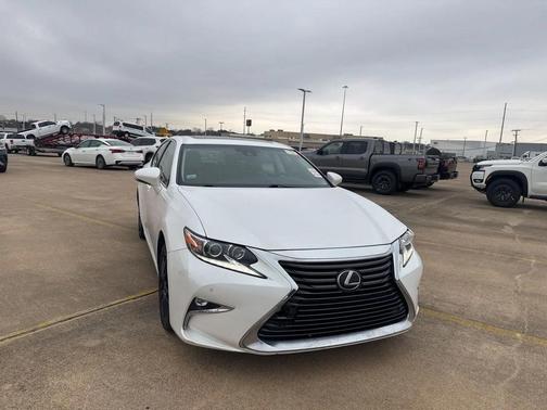 2016 Lexus ES 350 Base
