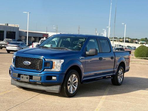 Lightning Blue 2018 Ford F-150 XL