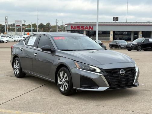 2024 Nissan Altima S FWD