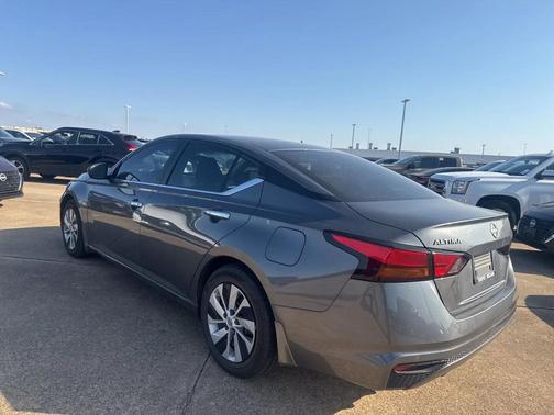 2024 Nissan Altima S FWD