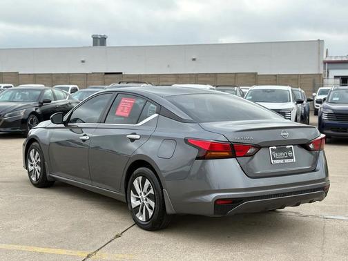 2024 Nissan Altima S FWD