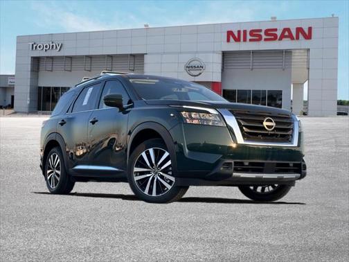 2025 Nissan Pathfinder Platinum FWD