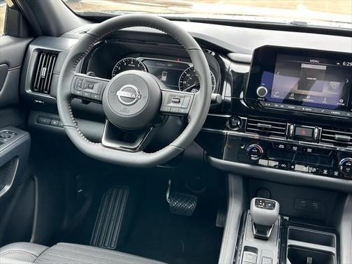 2025 Nissan Pathfinder Rock Creek 4WD