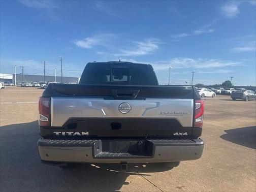 2023 Nissan Titan Platinum Reserve