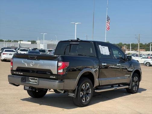 2023 Nissan Titan Platinum Reserve