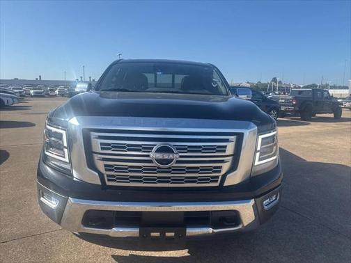2023 Nissan Titan Platinum Reserve