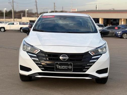 2024 Nissan Versa 1.6 S